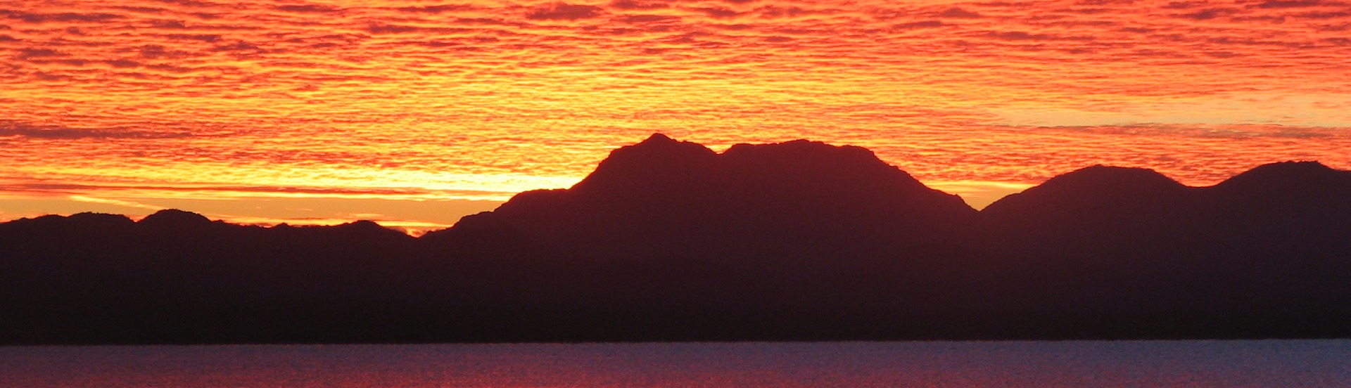 Sunrise on the Sea of Cortez, Mexico (© Andrea Brown)